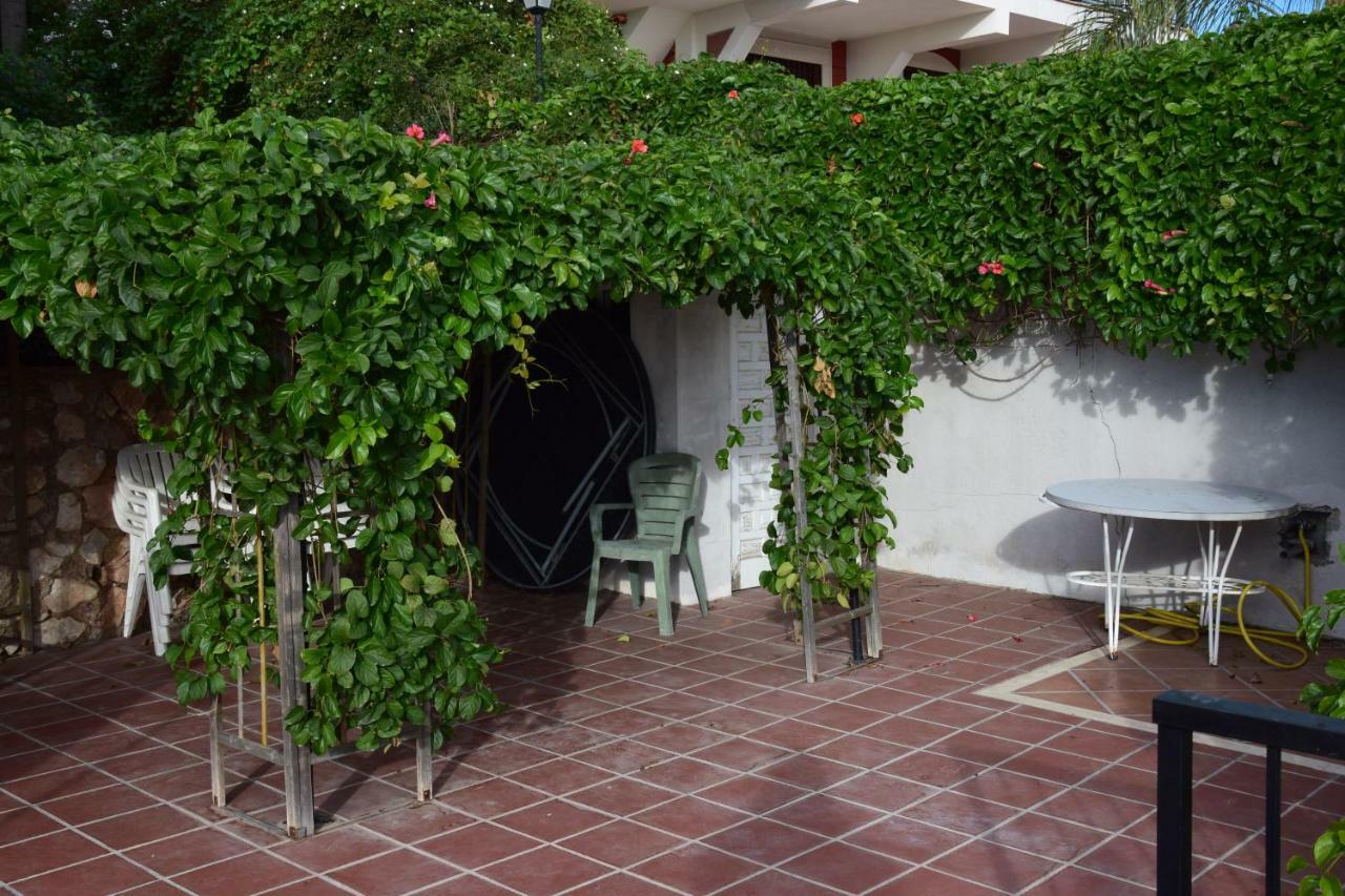 Apartamento-Estudio En Villa Con Piscina مالقة المظهر الخارجي الصورة